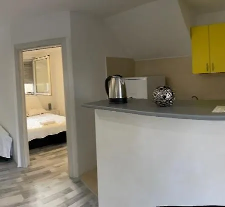 Airport Apartment
